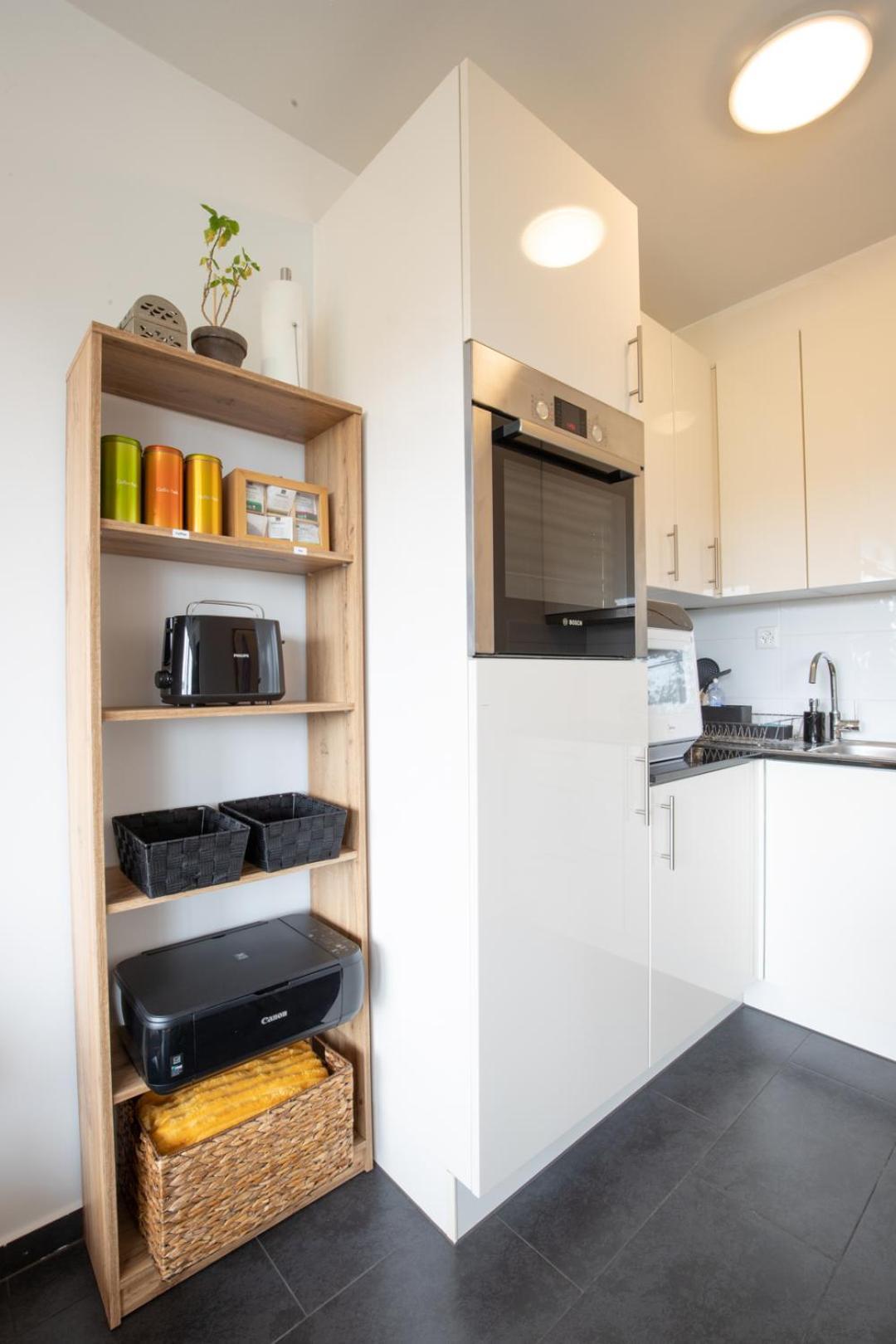 Special Modern Lisa Apartment Basel, Bahnhof Grossbasel 10-Star Bagian luar foto